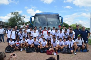 Juventud parte a Brasil