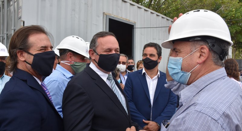 colocacion piedra fundamental inavi las piedras