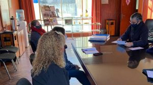 alcalde con representantes del caif las piedritas