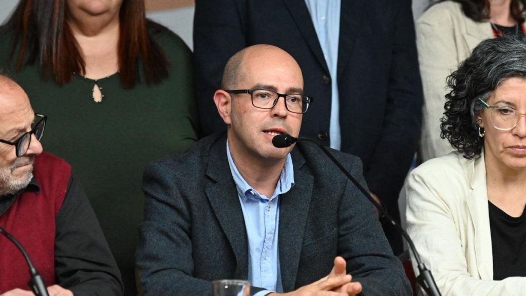alvaro-danza-conferencia-asse-foto-foco-uy