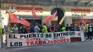 conflicto-movilizacion-trabajadores-puerto-sindicato-portuarios-fotosalteno