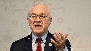 lubetkin-en-celac-afp