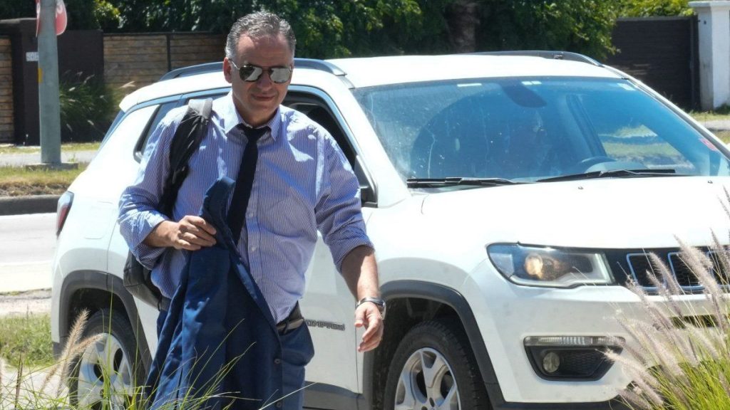 focouy-yamandu-orsi-camioneta-presidente